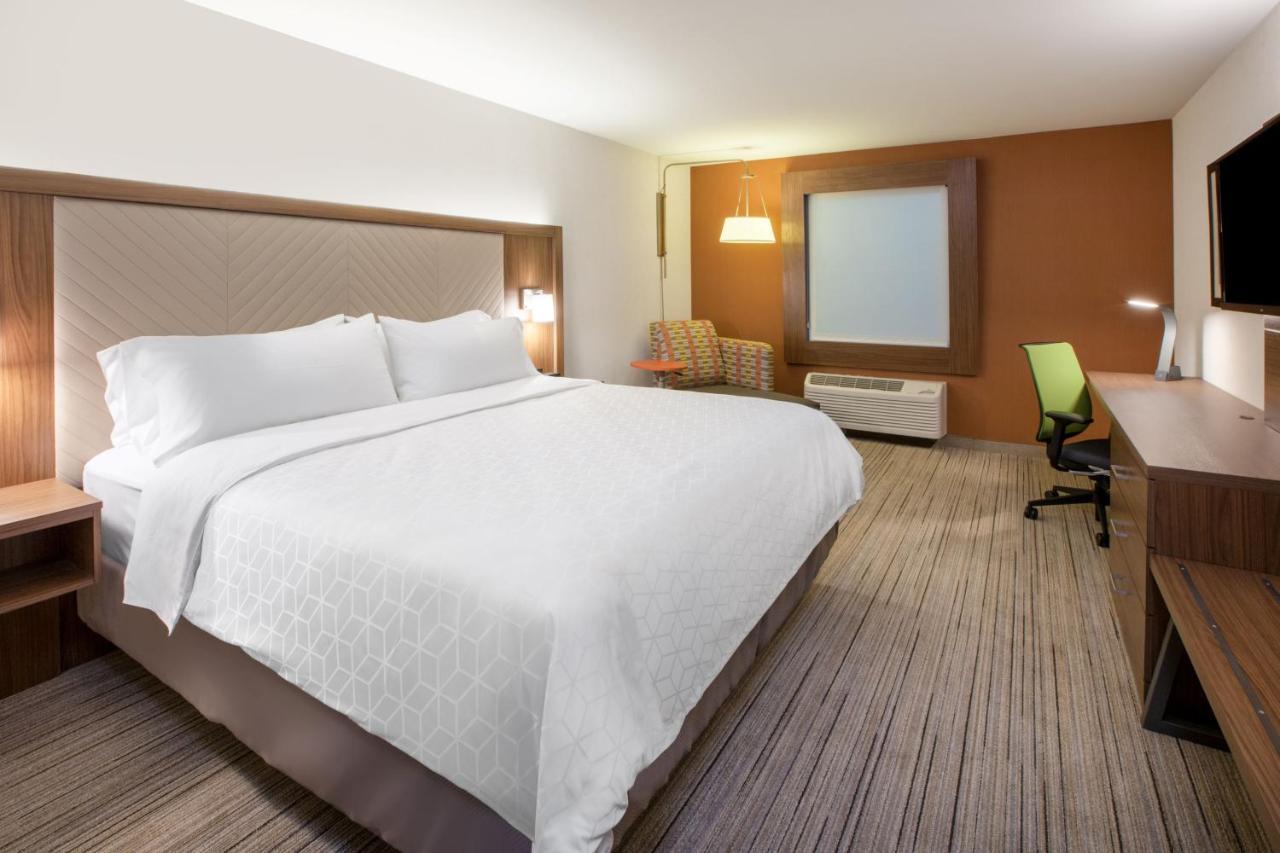 Holiday Inn Express - Blair By Ihg Exteriér fotografie